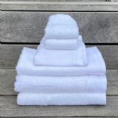 Bambus håndklædepakke 2 x 30x50/50x100/70x140 cm hvid